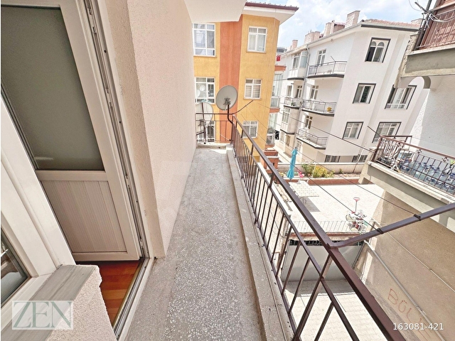 HASTANE YAKINIETLİK CADDESİ ÜZERİ ARA KAT YENİ BOYALI TEMİZ 3+1 - Görsel 11
