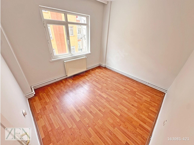 HASTANE YAKINIETLİK CADDESİ ÜZERİ ARA KAT YENİ BOYALI TEMİZ 3+1 - Görsel 12