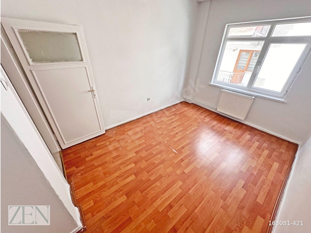 HASTANE YAKINIETLİK CADDESİ ÜZERİ ARA KAT YENİ BOYALI TEMİZ 3+1 - Görsel 25