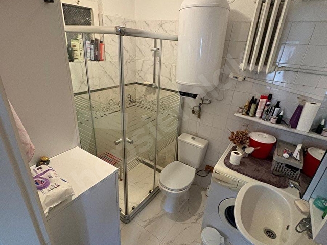 ESAT CADDESİ BAĞLAYAN SOKAKTA FİYATI DÜŞTÜ ARA KAT FERAH DAİRE - Görsel 17