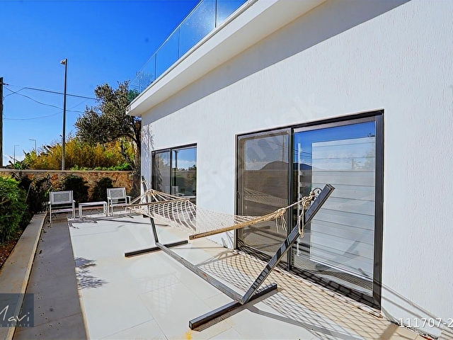 Kalkan Ortaalanda 6+2 lüks ful eşyalı geniş villa satılık - Görsel 13