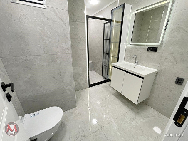 MİLENYUMDAN ÇETİN EMEÇ - HAKİM EVİ YAKINI 3+1 120 M² ÇİFT BANYO SIFIR LÜX YAPILI ÖN CPH GÜNEY BATI - Görsel 28