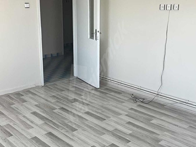 BAĞDAT CADDESİ ÜZERİNDE SATILIK 3+1 GENİŞ DAİRE - Görsel 9