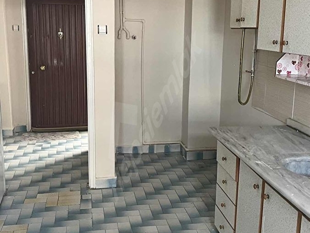 BAĞDAT CADDESİ ÜZERİNDE SATILIK 3+1 GENİŞ DAİRE - Görsel 17
