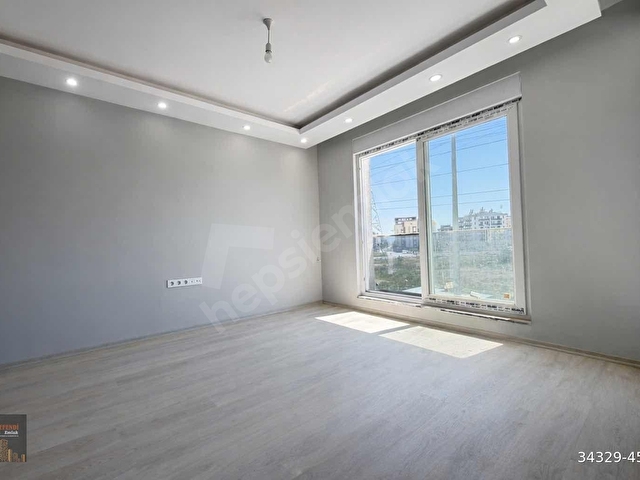 TAHTAKALE ARKASI 2+1 HAVUZLU ÇİFT BALKON KELEPİR LÜKS DAİRE - Görsel 3