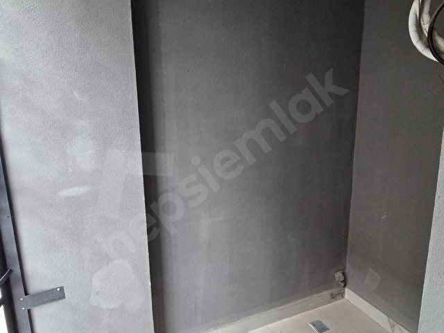 TERMESSOSUN KARŞISINDA KİRALIK 100 M2 2+1 GİRİŞ DAİRE - Görsel 3