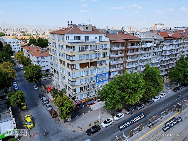 ALPASLANDA 3+1 YENİLENMİŞ DAİRE