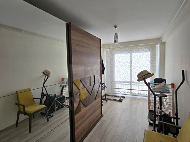 Royal Residence 3+1 3.Kat Ara Köşe Daire. Havuzlu Güvenlikli Site.İçinde. - Görsel 8