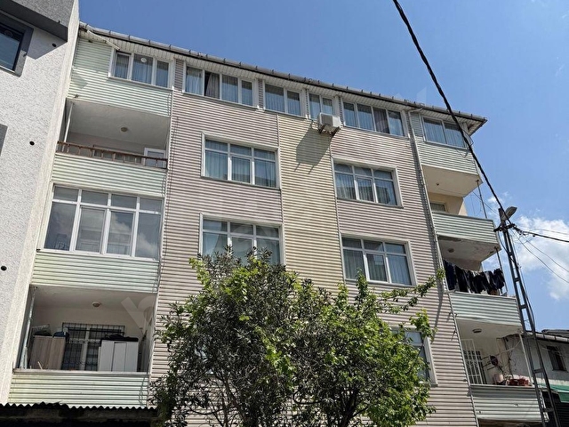 Hasanpaşa Mahalesinde Metroya Yürüme Mesafesinde Satılık Daire