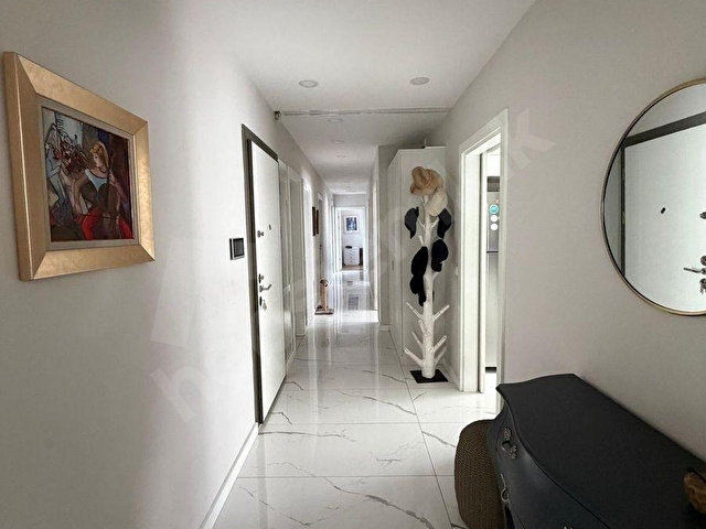 ETHEMEFENDİ CADDESİN DE BAĞDATA 3.BİNA 220M2 BRÜT 175M2 NET 4+1 - Görsel 26