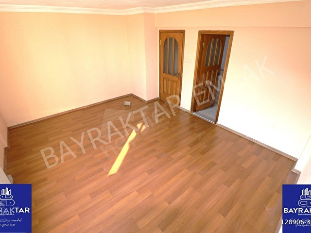 Bandırma 600 Evler Mahallesi Adliye Tarafında Kiralık 2+1 125 m2 Bahçeli Kiralık Daire Bayraktardan - Görsel 7