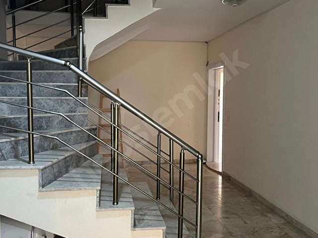 ATA 35 EMLAK KAZIM DİRİK DE SATILIK ZEMİN KAT DAİRE - Görsel 11
