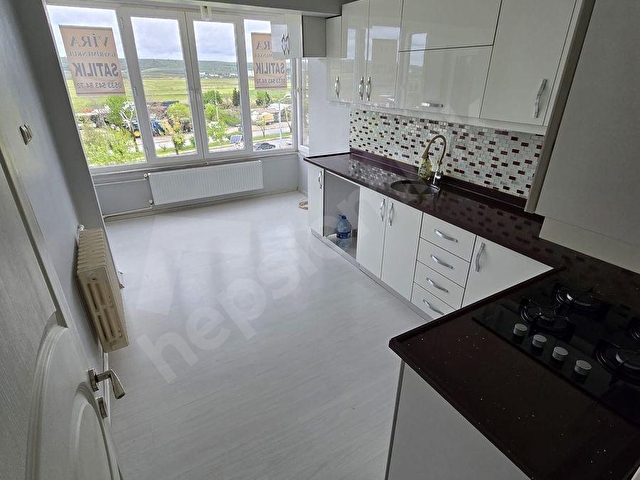 ÇEVREYOLUNDA SATILIK 2+1 MASRAFSIZ DAİRE VİRA GAYRİMENKUL - Görsel 6