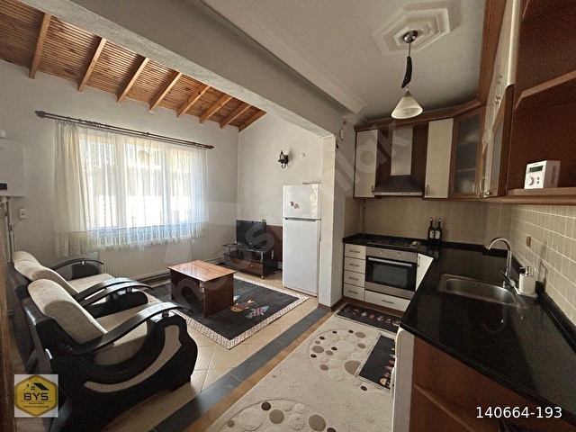 Buca Yeşilbağlarda Eşyalı,Doğalgazlı Teraslı Kiralık Daire