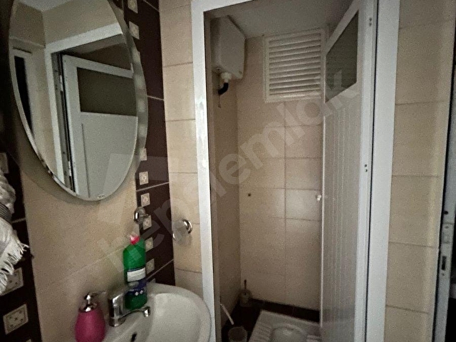Buca Yeşilbağlarda Eşyalı,Doğalgazlı Teraslı Kiralık Daire - Görsel 10