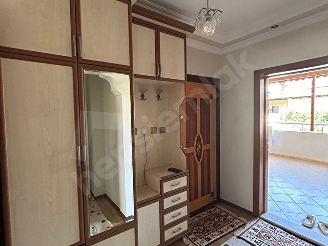 Buca Yeşilbağlarda Eşyalı,Doğalgazlı Teraslı Kiralık Daire - Görsel 11