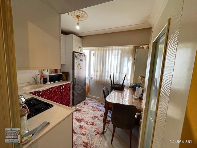 SELÇUKLU MHDE 2+1 YÜKSEK GİRİŞ GENİŞ MASRAFSIZ YAPILI DAİRE!!!! - Görsel 4
