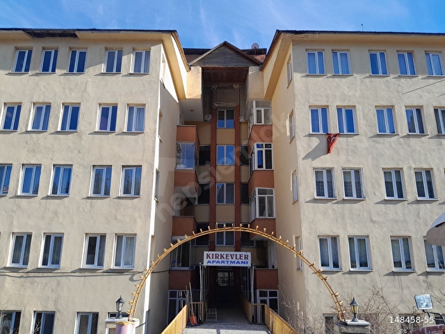 TAŞ EMLAKTAN KIRK EVLERDE SATILIK 3+1 DAİRELER