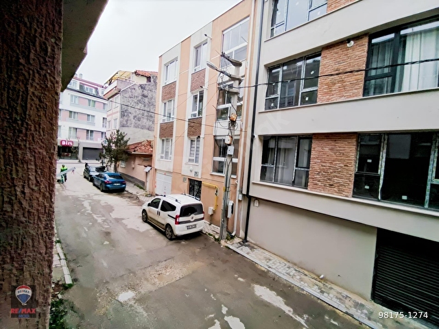 RE/MAX MODDAN SÜTLÜCEDE GENİŞ KİRACILI SATILIK 1+1 DAİRE - Görsel 10
