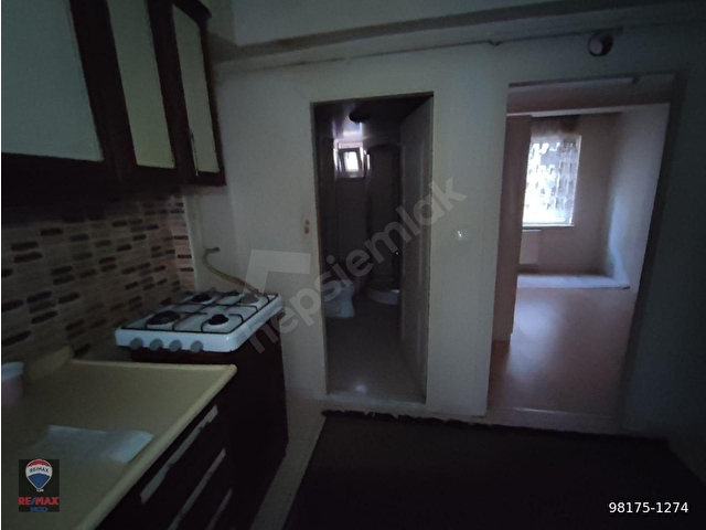 RE/MAX MODDAN SÜTLÜCEDE GENİŞ KİRACILI SATILIK 1+1 DAİRE - Görsel 16