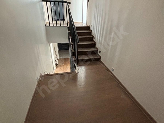 KAÇMAZ EMLAKTAN BATIKENT YUNUSKÖY SİTESİNDE SATILIK 5+2 VİLLA - Görsel 14