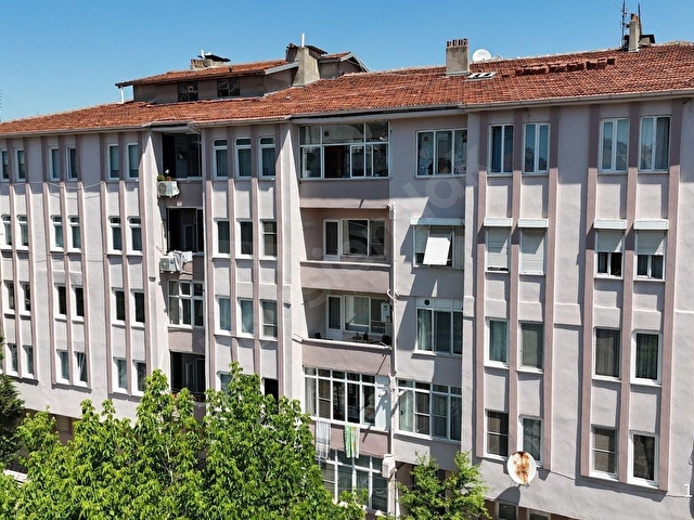 SÜTLÜCE MAHALLESİ NEF YAKINLARINDA 3+1 UYGUN FİYATTA DOĞALGAZLI