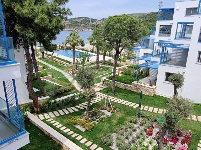ATA 35 EMLAK FOÇA PORT DA DENİZ MANZARALI  EŞYALI YAZLIK KİRALIK DAİRE - Görsel 2