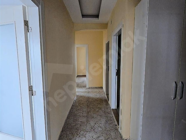 ALTIPARMAKTAN Çanaklı Gazikent Sitesinde Kiralık 3+1 Daire - Görsel 12