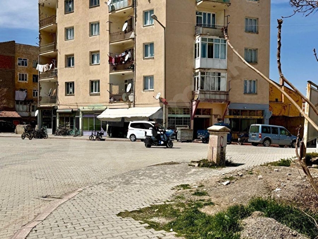 HIDIRLI MAHALLESİNDE SATILIK 2+1 DAİRE (FIRSAT VE YATIRIM)
