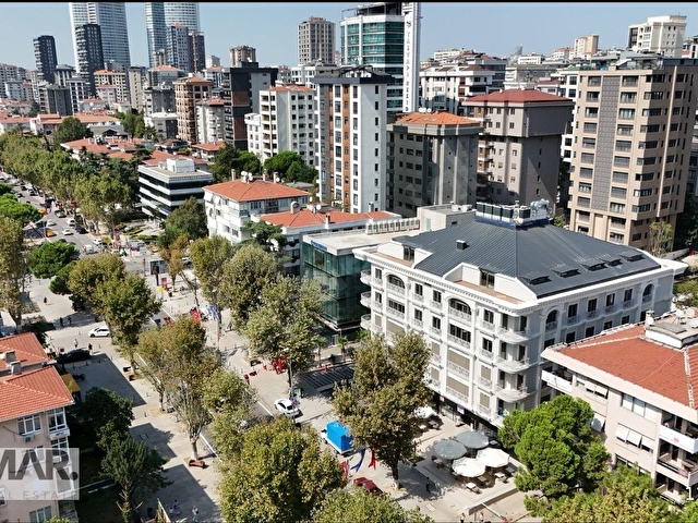 BAĞDAT CADDESİNİN EN İYİ BİNASINDA, 450 m2 4+1 ULTRA LÜKS DAİRE - Görsel 6