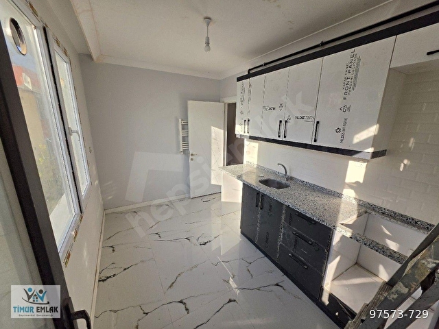 TİMUR EMLAKTAN METROBÜSE 2 DK.BAĞIMSIZ GİRİŞLİ 3+2 DUBLEKS DAİRE - Görsel 5