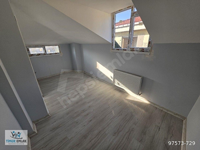 TİMUR EMLAKTAN METROBÜSE 2 DK.BAĞIMSIZ GİRİŞLİ 3+2 DUBLEKS DAİRE - Görsel 24