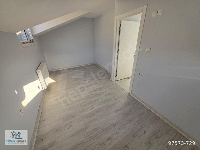 TİMUR EMLAKTAN METROBÜSE 2 DK.BAĞIMSIZ GİRİŞLİ 3+2 DUBLEKS DAİRE - Görsel 25