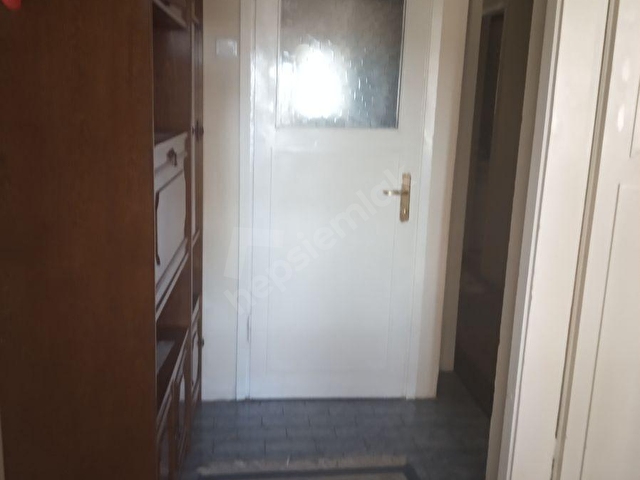 Izmit Carsi Heykel De Esyali Kiralik Daire 51073 417 Hurriyet Emlak