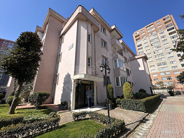 BEYLİKDÜZÜ BARIŞ MAH. GÜVEN SİTESİ 2 KİRALIK 3+1 DAİRE