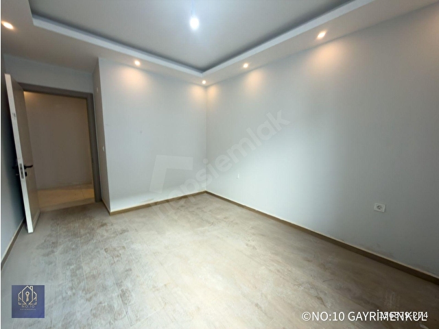 NO:10 GAYRİMENKUL’DEN | MERKEZİ KONUMDA ARA KAT | YERDEN ISITMALI 2+1 AÇIK MUTFAK |  PREMIUM DAİRE - Görsel 13