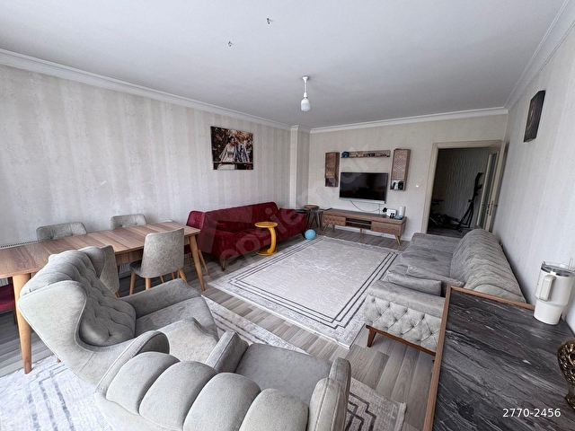 BATTALGAZİDE 3+1 KATTA ASANSÖRLÜ EBEVEYN BANYOLU SATILIK DAİRE - Görsel 3