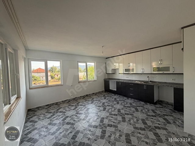 MUĞLA ORTACADA GENİŞ MÜSTAKİL TADINDA KİRALIK 3+1 DAİRE