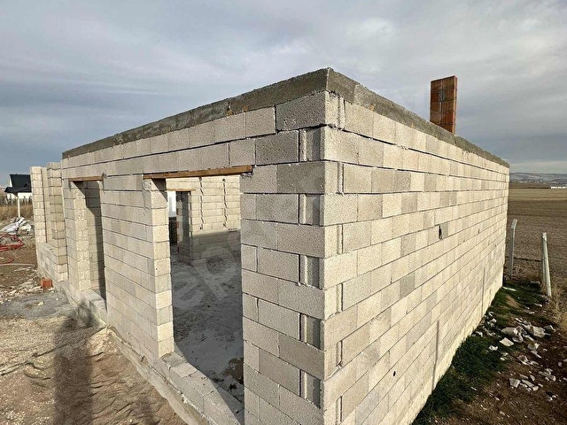 YAVRUCUKDA 500 M2 ARSASI VE NATAMAM EVİ İLE SATILIK PARSEL - Görsel 3