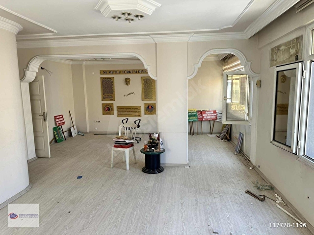 ÇİMENDEN MERKEZİ KONUMDA KİRALIK OFİS - Görsel 8
