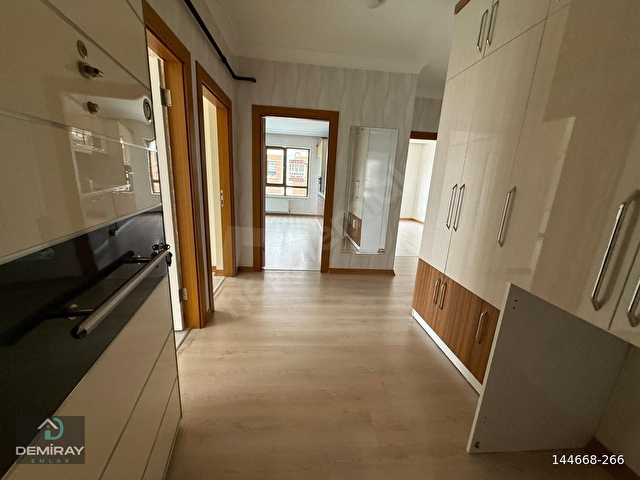 DEMİRAYDAN UYANIŞ MAH YENİ BİNA ARA KAT ÖN CEPHE LÜX 4+1 FIRSAT - Görsel 15
