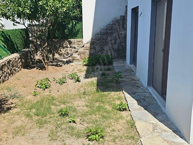 Bodrum Gündoğan Sürekli Yaşanır Site Deniz Manzaralı Bahçeli Kiralık Ev - Görsel 20