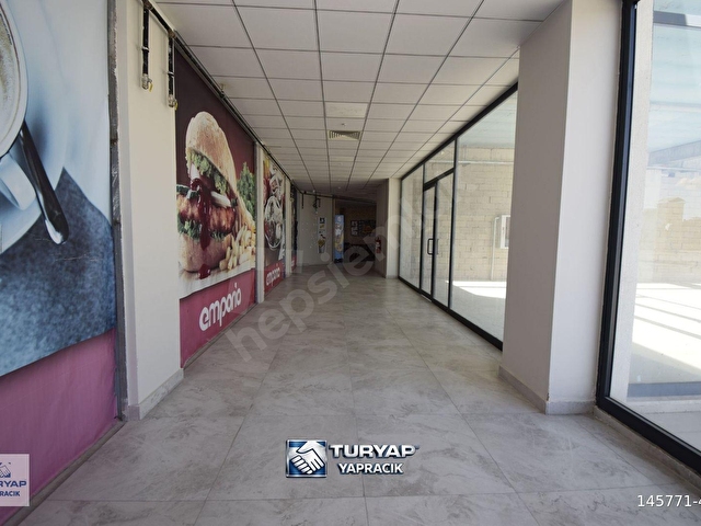 TURYAP YAPRACIK tan Emporia AVM de 1.Katında Kiralık Dükkan - Görsel 8