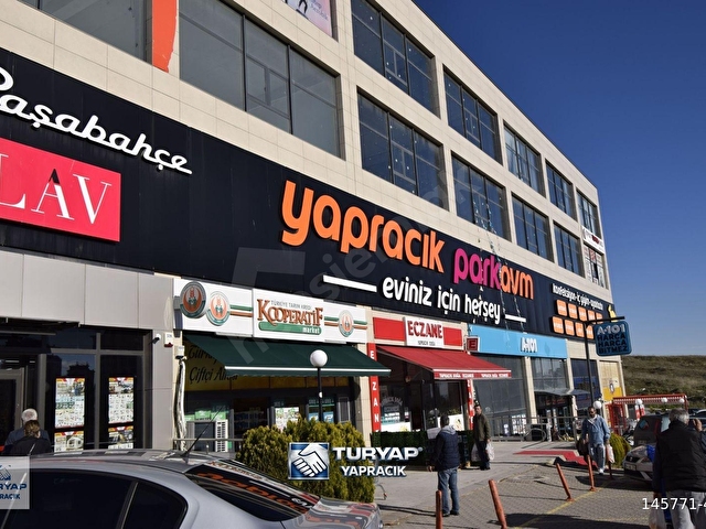 TURYAP YAPRACIK tan Emporia AVM de 1.Katında Kiralık Dükkan - Görsel 19