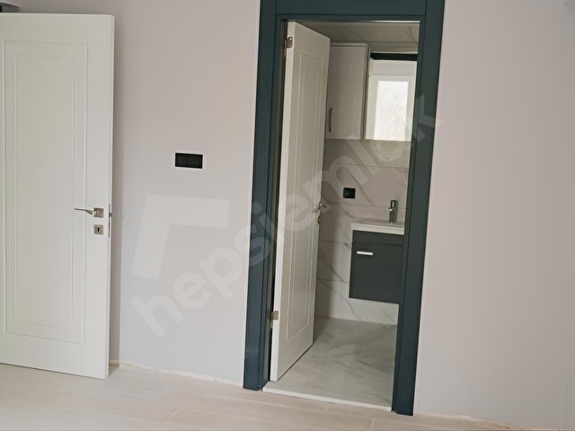 Kuşadası Kadınlar Denizinde satılık 3+1 daire - Görsel 12