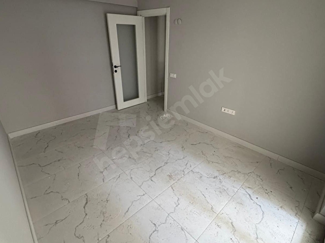 BANDIRMA VOLKAN EMLAKTAN HACIYUSUF MH.HÜKÜMET CD.NDE SATILIK AYRI MUTFAKLI 2+0 DAİRE - Görsel 26
