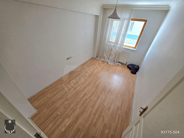 HİLALDEN CADDE ÜZERİNDE KAT KONUMUNDA TERAS BALKONLU DAİRE!! - Görsel 21