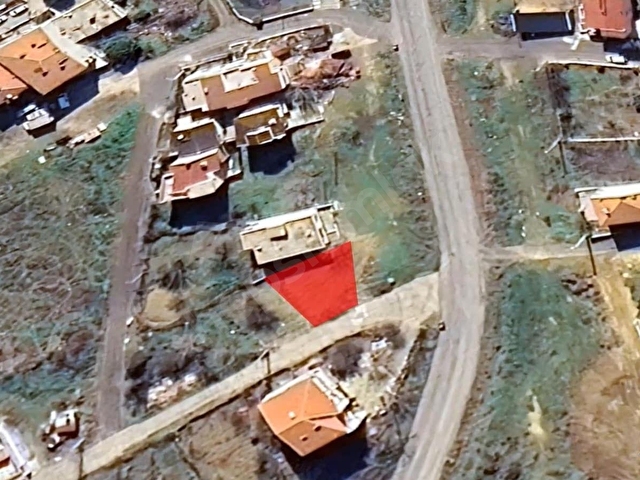 *8 ADET 1+1 50 M2 LİK* BİTİŞİK NİZAM KÖŞE ARSA* DAİRE PROJESİNE UYGUN FIRSAT KELEPİR ARSA - Görsel 4
