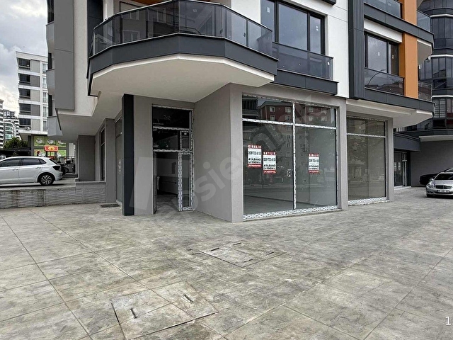 ATAKENT ÇAĞALOĞLUNDA KİRALIK PRESTİJLİ 320m² KÖŞEBAŞI DÜKKAN - Görsel 3