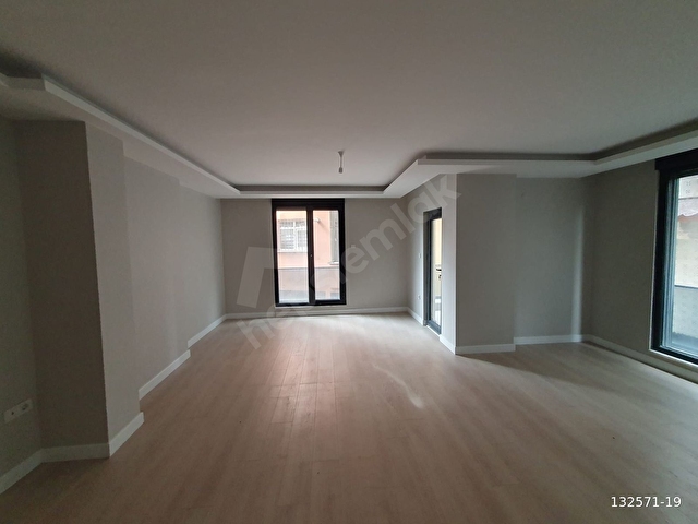 ÜSKÜDAR FERAHDA SATILIK KAPALI OTOPARKLI 4+1 TERS DUBLEKS DAİRE - Görsel 8